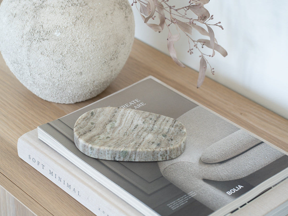 Karpia Utensil Holder