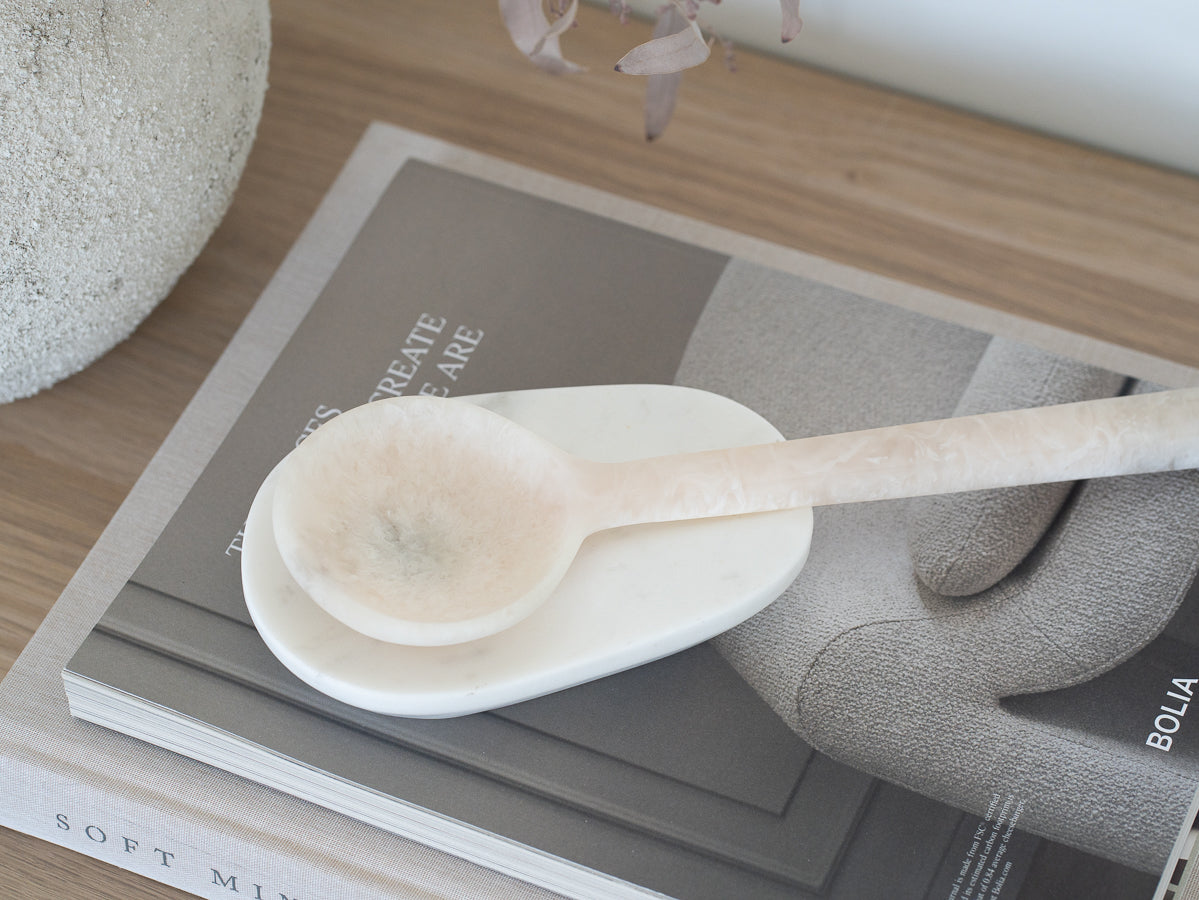 Karpia Utensil Holder