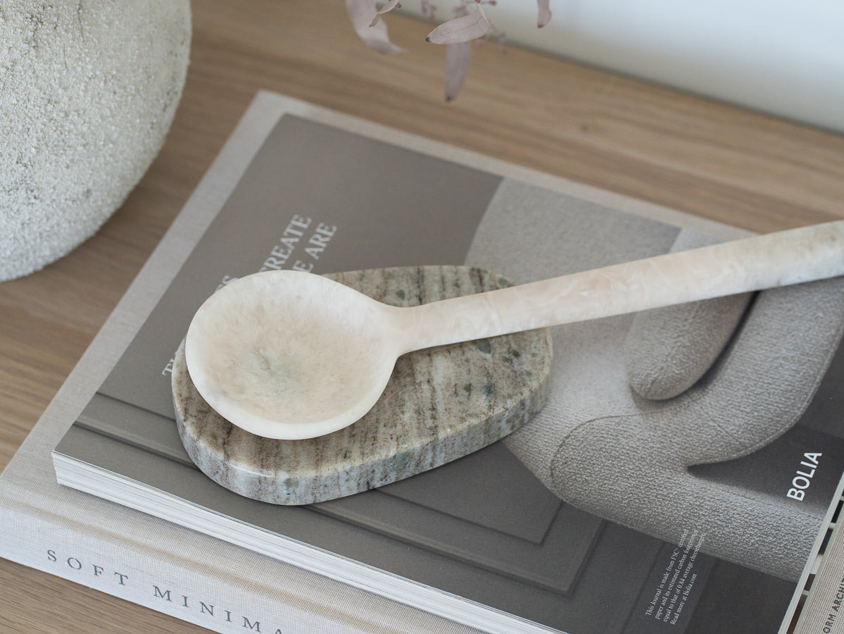 Karpia Utensil Holder