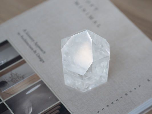 Juno Healing Crystal Medium